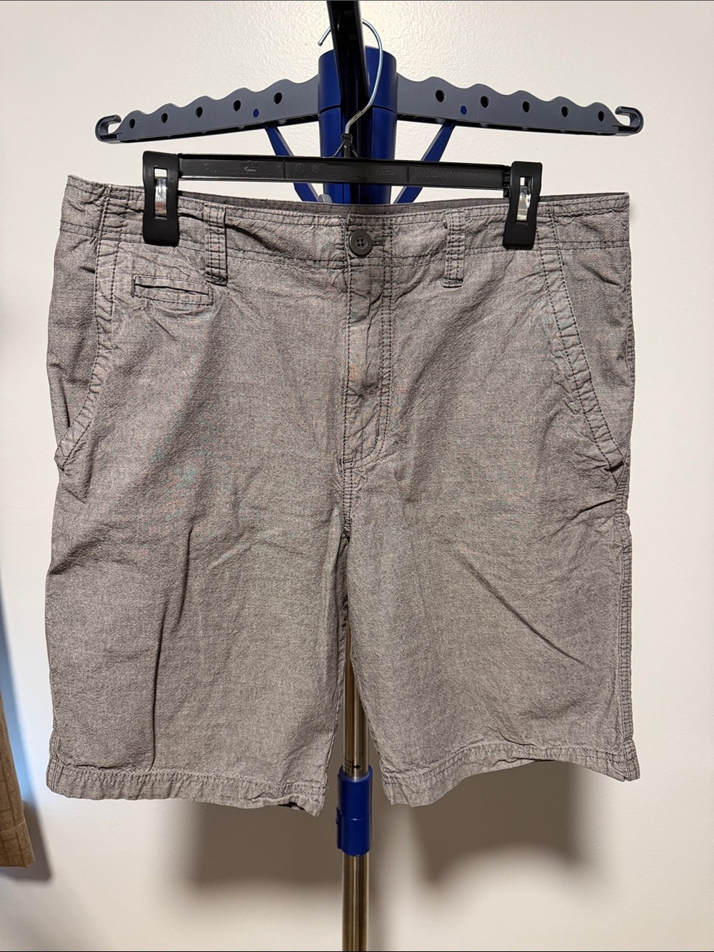 Faded Glory Men's Light Gray Flat Front Shorts